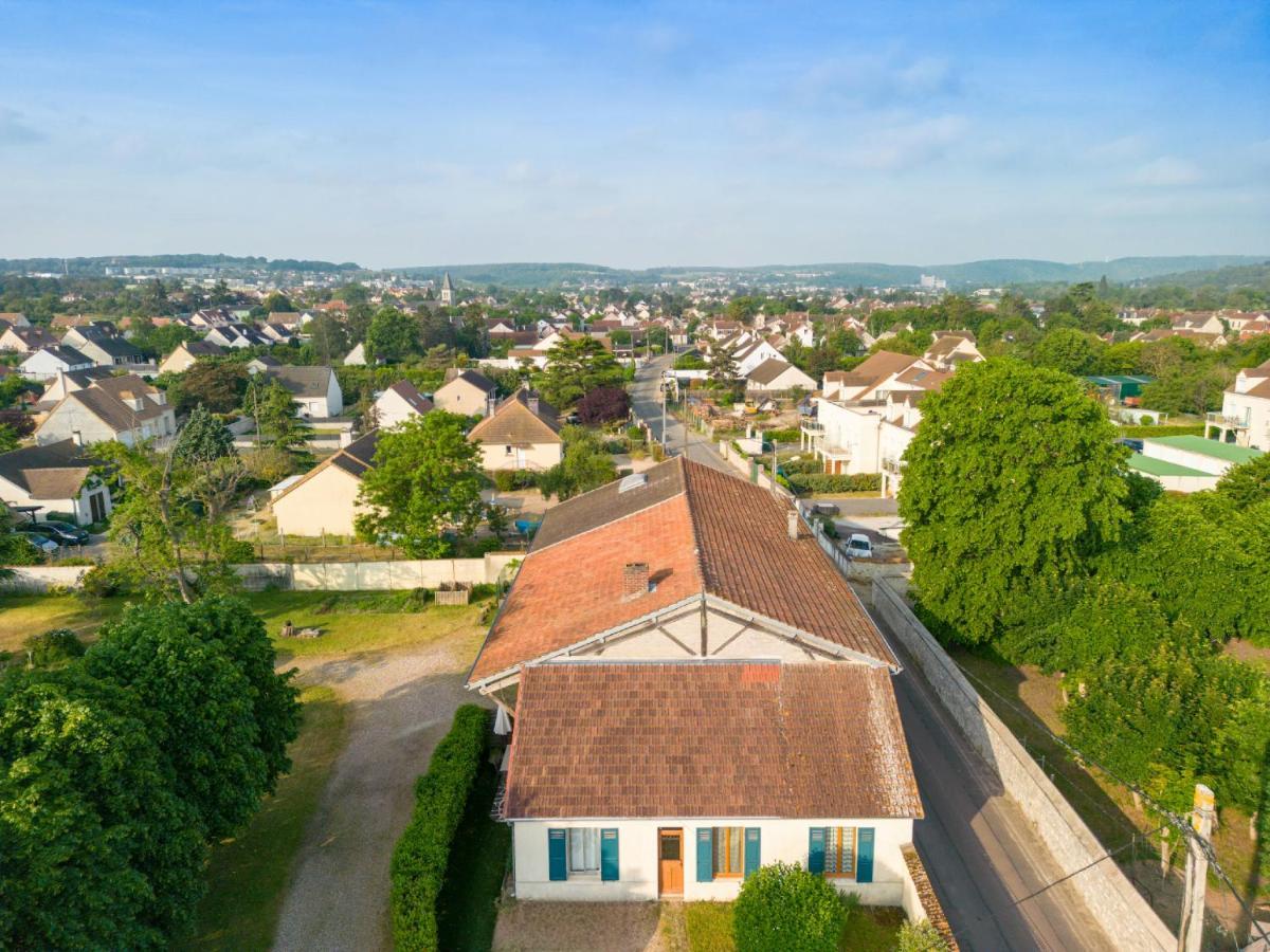 Gite 32 Rue Du Huit Mai Freneuse  Kültér fotó