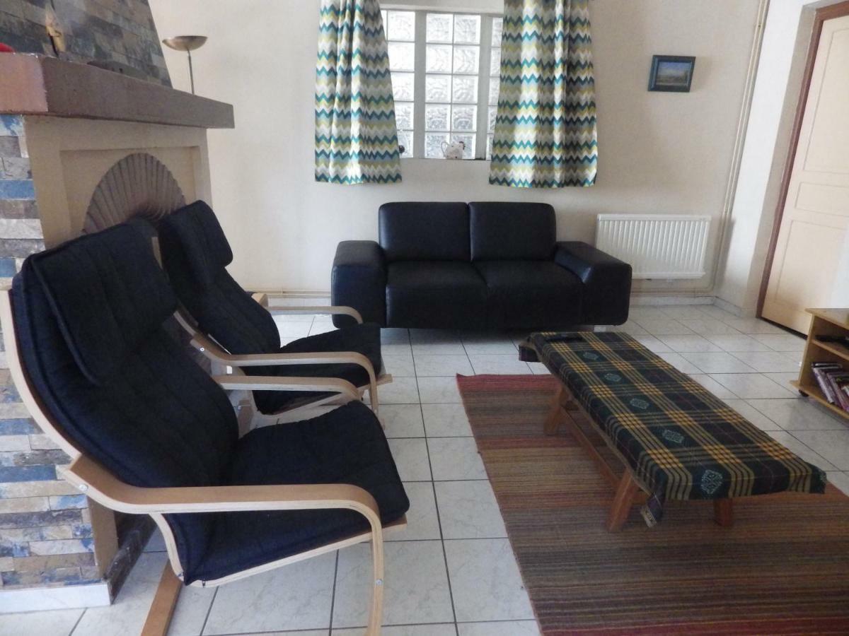 Gite 32 Rue Du Huit Mai Freneuse  Kültér fotó